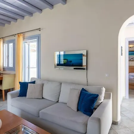 'nepheli' Mykonean Ornos (Mykonos)