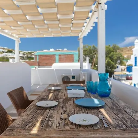 'nepheli' Mykonean * Ornos (Mykonos)