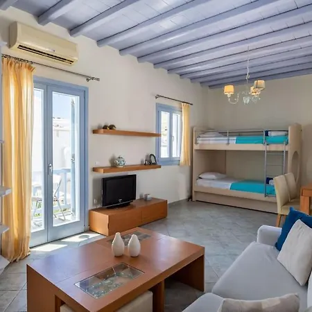 'nepheli' Mykonean * Ornos (Mykonos)