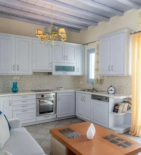 'nepheli' Mykonean Semesterbostad *